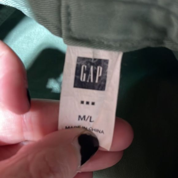 Gap Irish Pageboy Hat Army Green w/Golden IRISH writing M/L - Picture 8 of 10